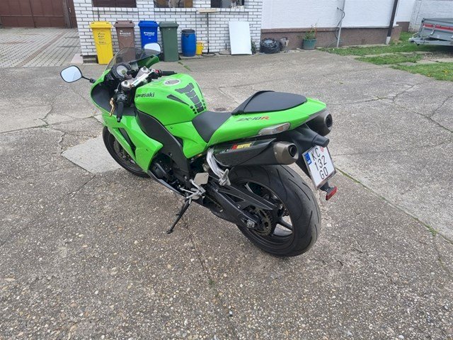 KAWASAKI ZX 10R 2006.