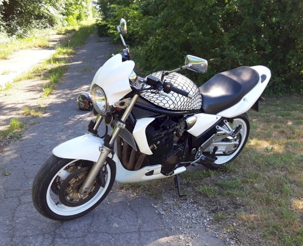 SUZUKI BANDIT GSF 1200