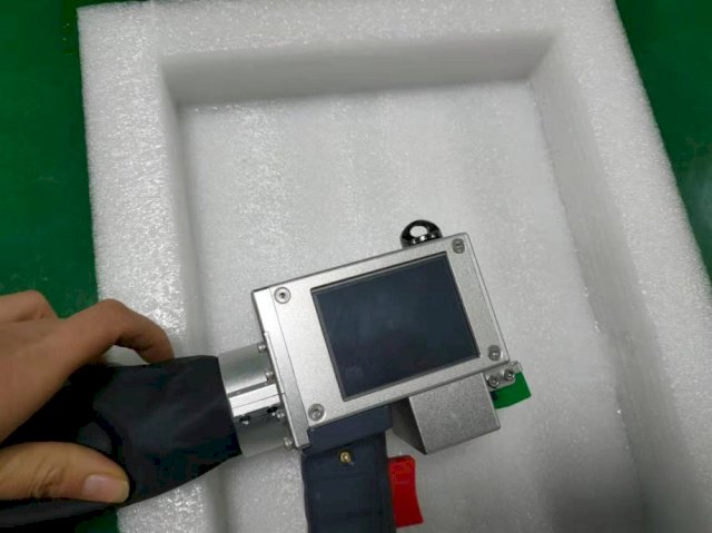 HG STAR CW 1500 laser cleaning machine