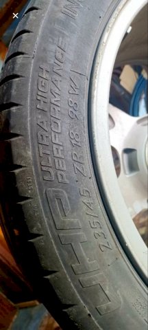 235/45 R18, Tigar UHP