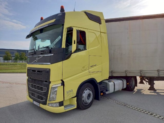 VOLVO FH4 2015g. TOP ODLIČNO STANJE FULL OPREMA
