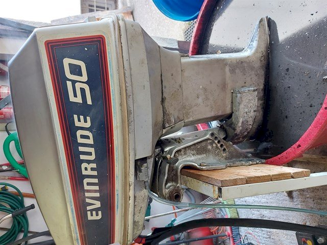 EVINRUDE 50
