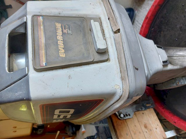EVINRUDE 50