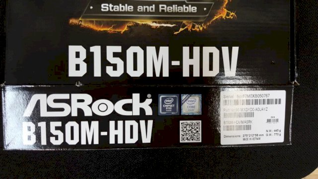 I7 6700k, 32Gb RAM, SSD 240GB, HDD 1TB, Artic 34,