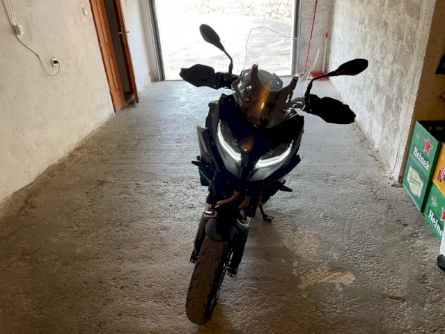 BMW F900xr 900 cm3, 2022 god.