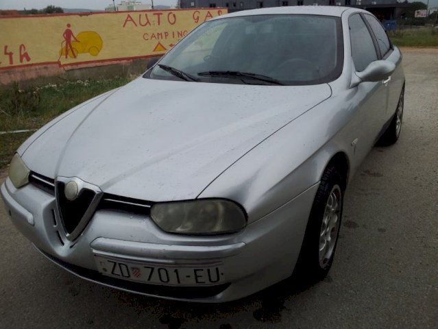 ALFA ROMEO 156