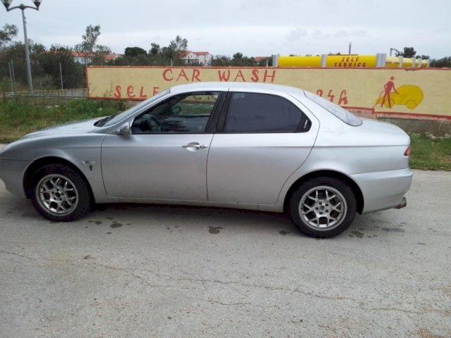ALFA ROMEO 156