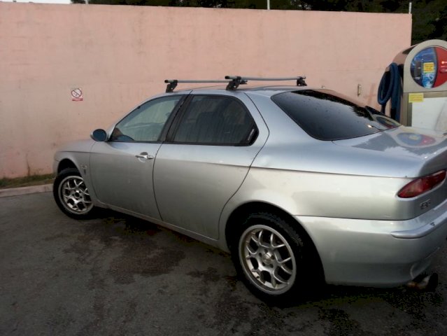 ALFA ROMEO 156
