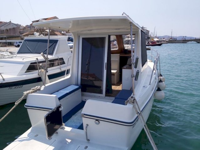 Adria 800