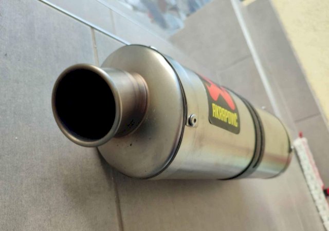 Akrapović auspuh Suzuki k4 k5 600/750