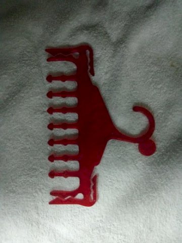 Alat za  izradu vješalica