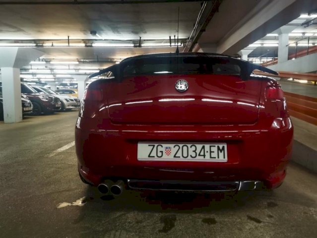 Alfa Romeo GT 1,9 JTD M-Jet