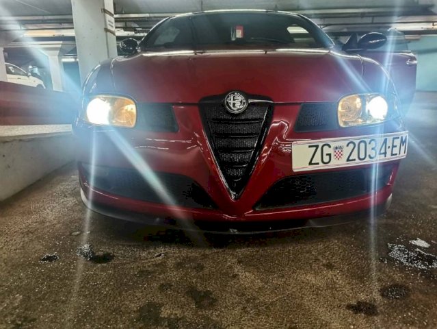 Alfa Romeo GT 1,9 JTD M-Jet