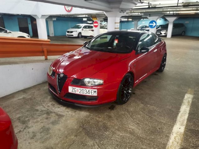 Alfa Romeo GT 1,9 JTD M-Jet