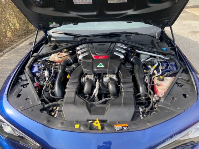 Alfa Romeo Giulia 2,9 V6 automatik