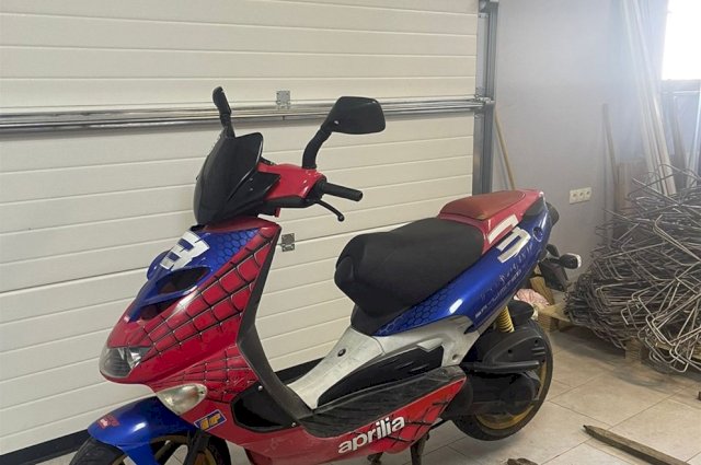 Aprilia SR 50 DITECH SPIDERMAN