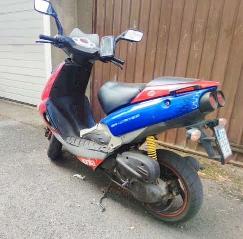 Aprilia SR 50 Spiderman 50 cm3, 2004 god.