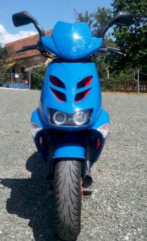 Aprilia Sr50 50 cm3, 2003 god.