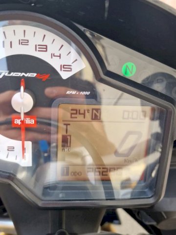 Aprilia Tuono V4 APRC 999 cm3, 2011 god.