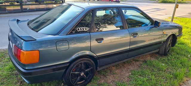 Audi 80 AUDI 80 1.8 E KLIMA, staklo struja...