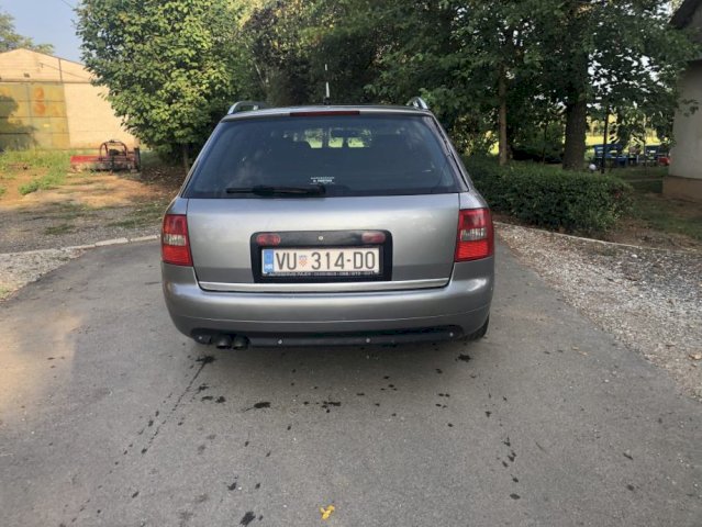Audi A6 Avant 2,5 V6 TDI