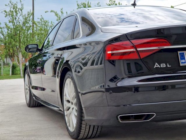 Audi A8L 3,0 TDI quattro full oprema top stanje