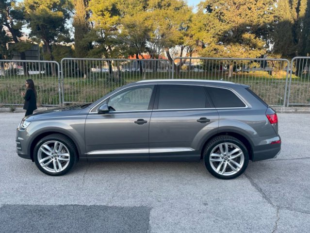 Audi Q7 3,0 TDI automatik