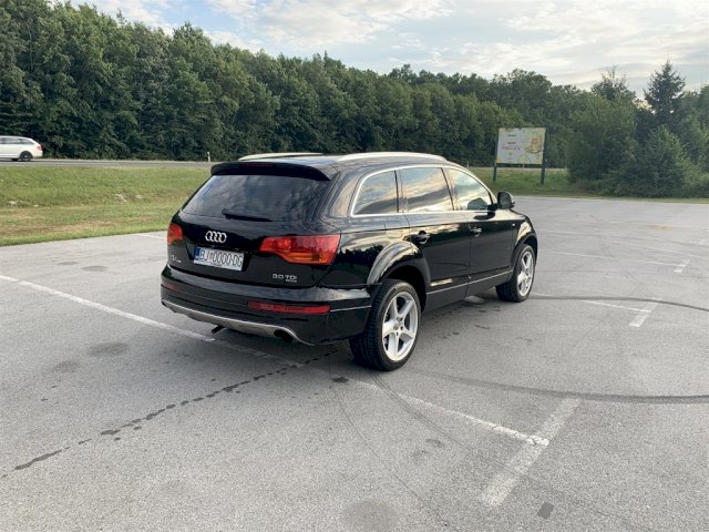 Audi Q7 3.0 tdi