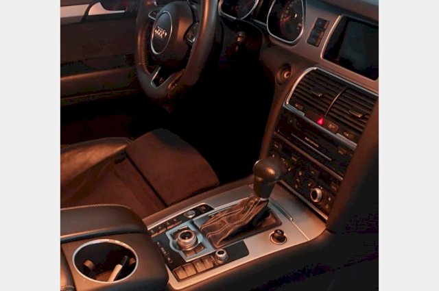 Audi Q7 Audi q7 3.0 tdi 8 brzina 2013 godište Fu