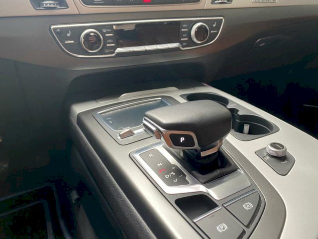 Audi Q7 E-TRON 3.0 TDI Quattro