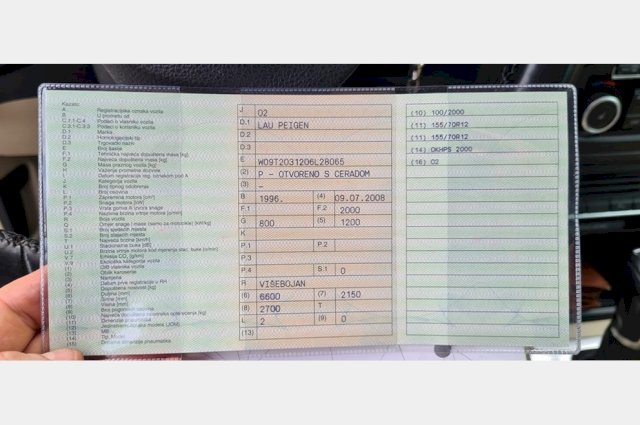 Auto prikolica Lau Peigen