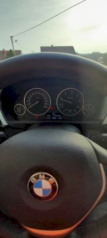 BMW 318d GT,2014g + 4 zimske gume i 4 ljetne gume