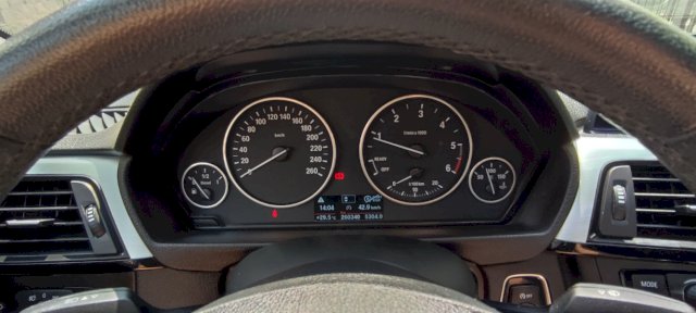 BMW 320 D EFICIENT DINAMICS,M PERFORMANCE