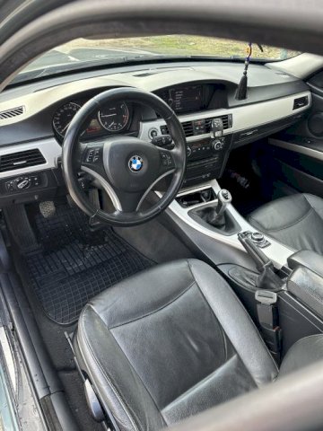 BMW 320 D LCI