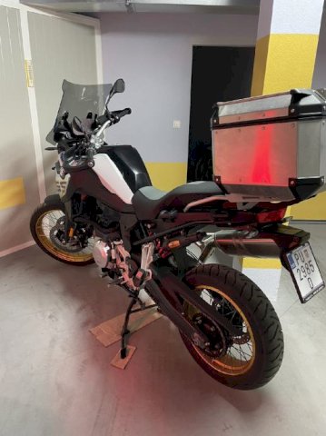 BMW Gs F850 , Doslovce nov 2800km!, 2020 god.