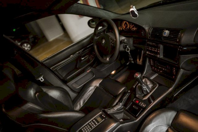 BMW M5 E39