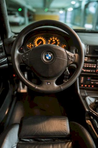BMW M5 E39