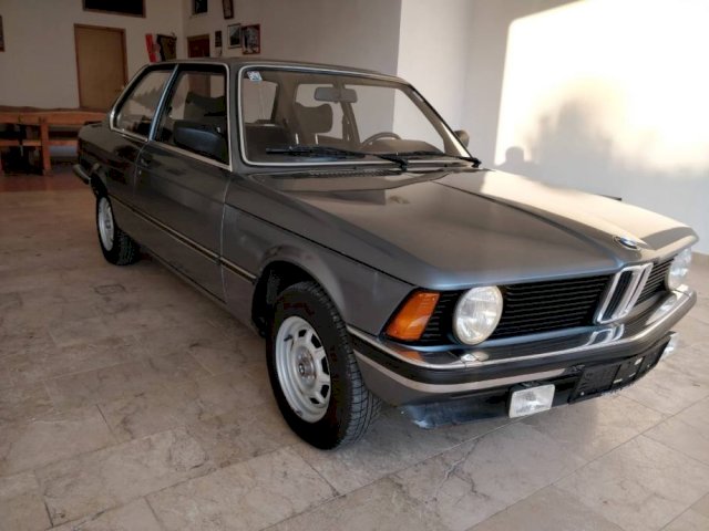 BMWW E21 315