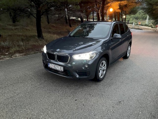 BMW X1 sDrive18d automatik