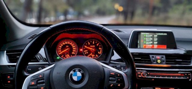 BMW X1 sDrive18d automatik