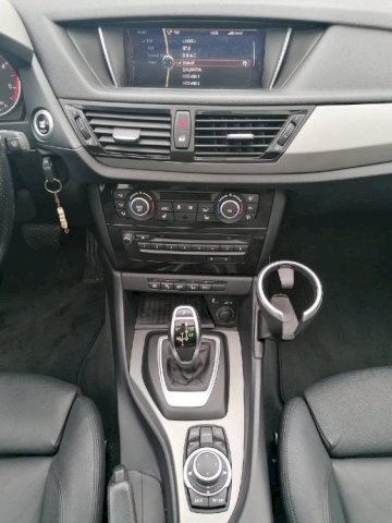 BMW X1 xDrive25d FULL OPREMA