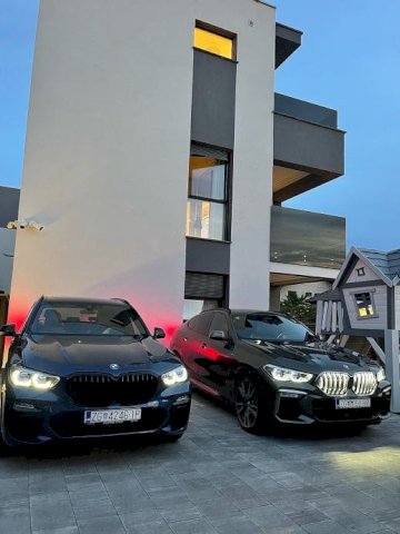 BMW X5 3.0*SkyLounge*Kamera*22coll*38.000KM*