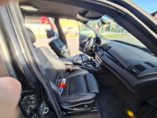 BMW X5 3,0 i automatik