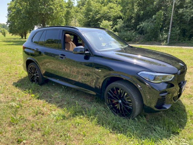 BMW X5 xDrive45e