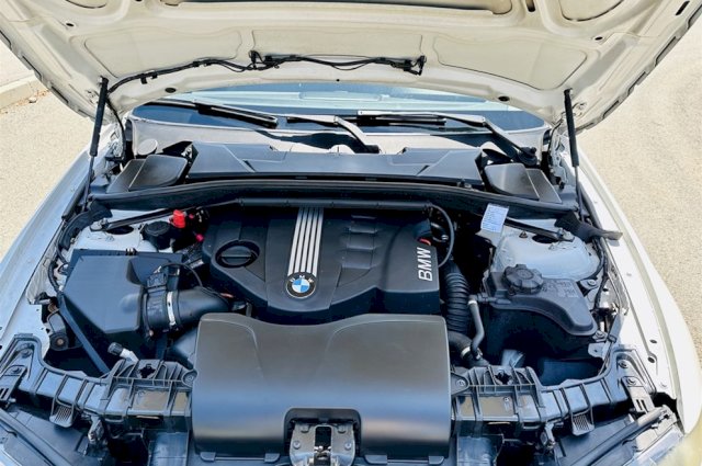 BMW serija 1 118 d, izvrsno stanje