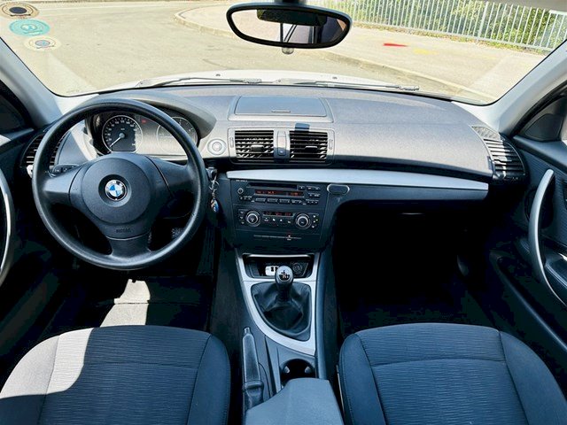 BMW serija 1 118 d, izvrsno stanje