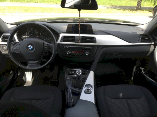 BMW serija 3 318d
