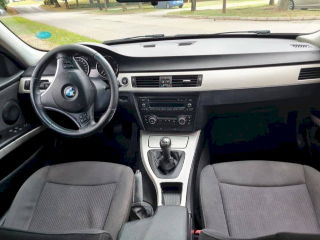 BMW serija 3 318d