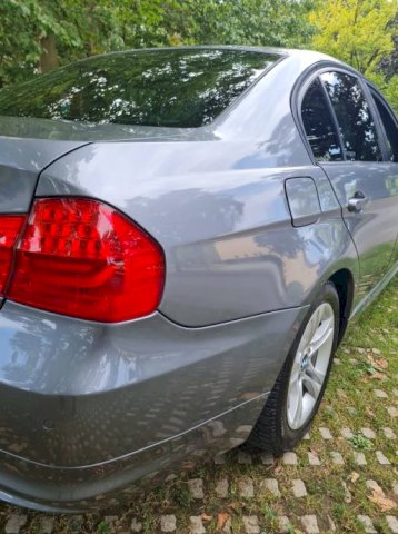 BMW serija 3 318d