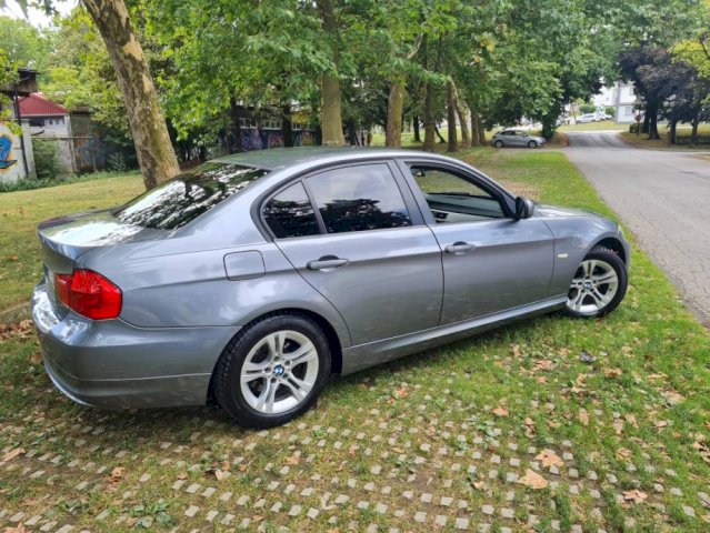 BMW serija 3 318d